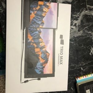 Dual & Triple Screen Laptop Monitor